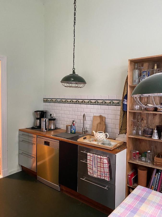 Appartamento Fewo Gruene Mommsenstrasse - Bei Becker Klingeln Berlino Esterno foto
