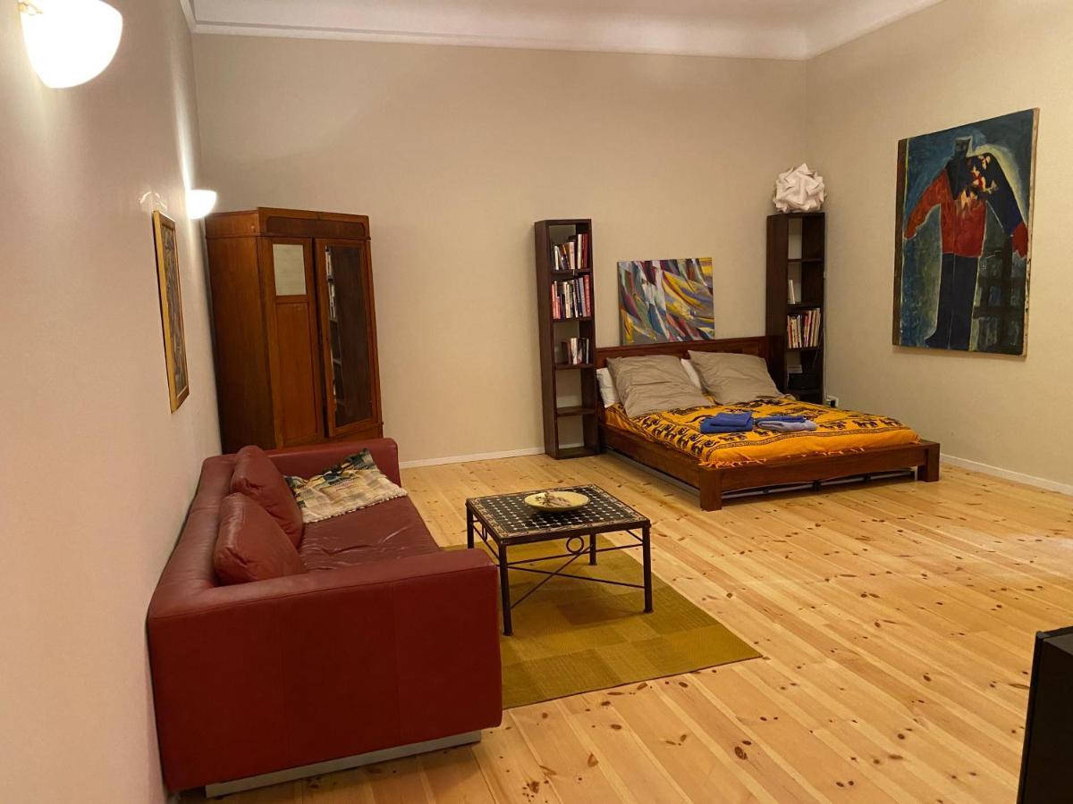 Appartamento Fewo Gruene Mommsenstrasse - Bei Becker Klingeln Berlino Esterno foto